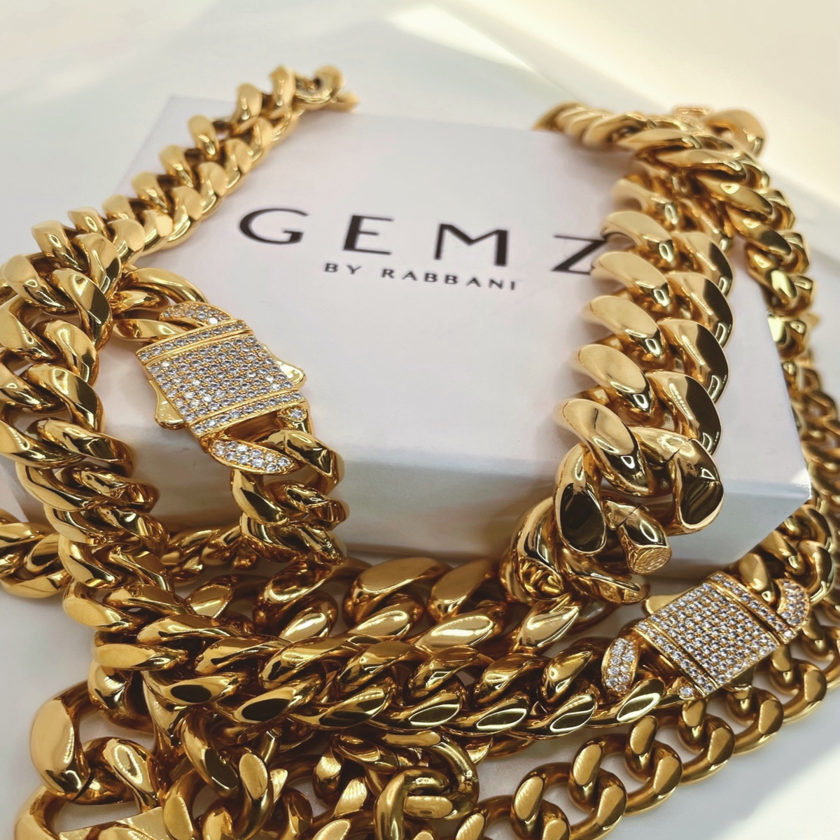 Big deals gaudy necklaces